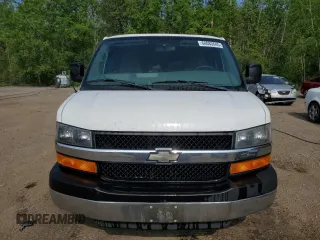 2011 Chevrolet Express Passenger 1LT with VIN 1GAZG1FG0B1123610, listed as a Copart auction lot 60080645 with 143,875 mi miles and Clean title. Bid and sale history available at DreamBid. Image 5.