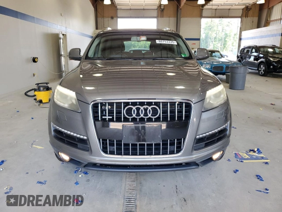 2013 Audi Q7 Premium Plus z VIN WA1LGAFE9DD014750, wystawiony jako Copart lot #60753335 z przebiegiem 130 109 mil mil oraz Czysty tytuł • Clean title. Historia ofert i sprzedaży dostępna na DreamBid. Obrazek 5.