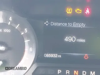 2017 Ford Expedition XLT с VIN 1FMJU1HT5HEA63196, выставлен на аукционе IAAI как лот 42423484 с пробегом 85 932 миль миль и . История ставок и продаж доступна на DreamBid. Изображение 16.
