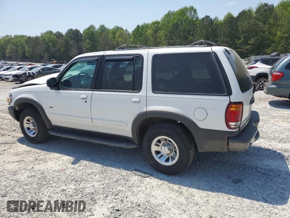2000 Ford Explorer XLS z VIN 1FMZU62X7YZA94180, wystawiony jako Copart lot #53661645 z przebiegiem 101 319 mil mil oraz Szkoda całkowita • Salvage title. Historia ofert i sprzedaży dostępna na DreamBid. Obrazek 2.