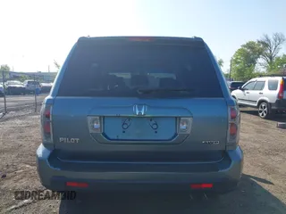 2007 Honda Pilot EX z VIN 2HKYF18427H503847, wystawiony jako IAAI lot #42160433 z przebiegiem 139 558 mil mil oraz . Historia ofert i sprzedaży dostępna na DreamBid. Obrazek 16.