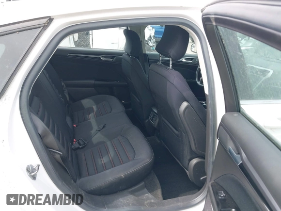 2016 Ford Fusion SE with VIN 3FA6P0H76GR297492, listed as a IAAI auction lot 41850562 with 107,497 mi miles and . Bid and sale history available at DreamBid. Image 8.