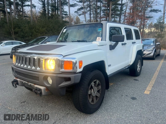 2006 Hummer H3 with VIN 5GTDN136068160309, listed as a Copart auction lot 86881174 with 180,000 mi miles and Clean Title. Bid and sale history available at DreamBid. Image 2.