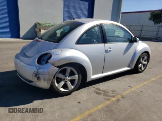 2007 Volkswagen Beetle with VIN 3VWSG31C97M510138, listed as a Copart auction lot 76146364 with 106,164 mi miles and Salvage Title. Bid and sale history available at DreamBid. Image 3.