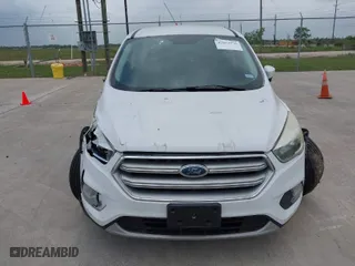 2017 Ford Escape SE with VIN 1FMCU0GD3HUB42479, listed as a IAAI auction lot 42053776 with 113,099 mi miles. Bid and sale history available at carsss.com. Image 12.
