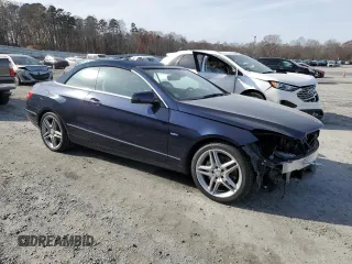 2012 Mercedes-Benz E 350 with VIN WDDKK5KF0CF147749, listed as a Copart auction lot 84523024 with 61,589 mi miles and Salvage Title. Bid and sale history available at DreamBid. Image 4.