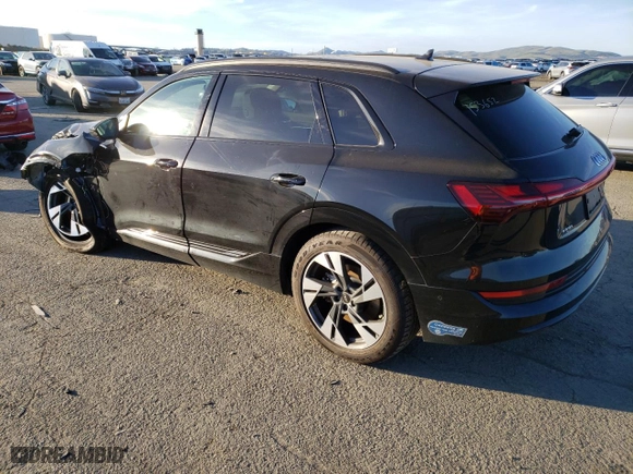 2021 Audi e-tron Premium with VIN WA1AAAGE8MB037438, listed as a Copart auction lot 38780393 with 24,123 mi miles. Bid and sale history available at carsss.com. Image 2.