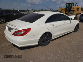 2012 Mercedes-Benz CLS-Class CLS 550 with VIN WDDLJ9BB3CA032264, listed as a Copart auction lot 67715344 with 0 mi miles and Salvage Title. Bid and sale history available at carsss.com. Image 3.