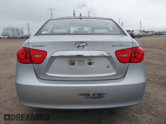 2010 Hyundai Elantra GLS z VIN KMHDU4AD0AU016204, wystawiony jako IAAI lot #41864460 z przebiegiem 176 390 mil mil oraz . Historia ofert i sprzedaży dostępna na DreamBid. Obrazek 16.