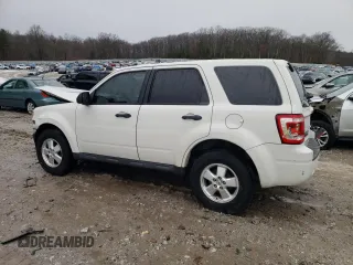 2012 Ford Escape XLS z VIN 1FMCU9C72CKB33801, wystawiony jako Copart lot #84003994 z przebiegiem 49 163 mil mil oraz Czysty tytuł • Clean title. Historia ofert i sprzedaży dostępna na DreamBid. Obrazek 2.