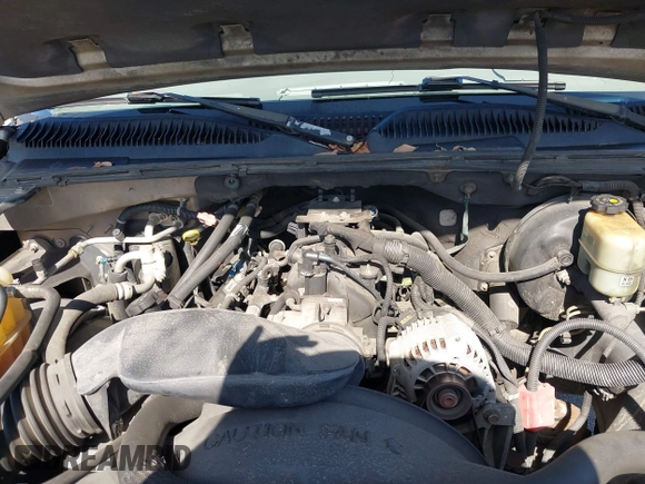 2001 Chevrolet Tahoe LS with VIN 1GNEC13T31J128812, listed as a IAAI auction lot 42855462 with 268,691 mi miles and . Bid and sale history available at DreamBid. Image 10.