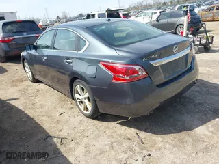 2013 Nissan Altima 2.5 S with VIN 1N4AL3AP0DN458645, listed as a IAAI auction lot 42048791 with 228,248 mi miles. Bid and sale history available at carsss.com. Image 3.