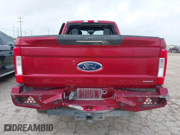 2017 Ford Super Duty F-250 SRW Lariat with VIN 1FT7W2B65HED25087, listed as a IAAI auction lot 42117125 with 122,369 mi miles. Bid and sale history available at carsss.com. Image 16.