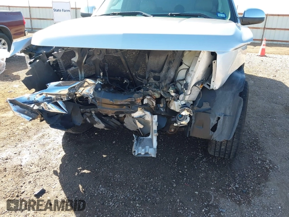 2013 Chevrolet Silverado 1500 LT with VIN 3GCPCSE08DG315253, listed as a IAAI auction lot 41762509 with 192,430 mi miles and . Bid and sale history available at DreamBid. Image 6.
