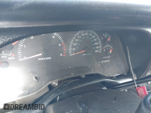 2000 Dodge 1500 with VIN 1B7HF13Z7YJ153451, listed as a IAAI auction lot 41604762 with Not Provided miles and . Bid and sale history available at DreamBid. Image 7.
