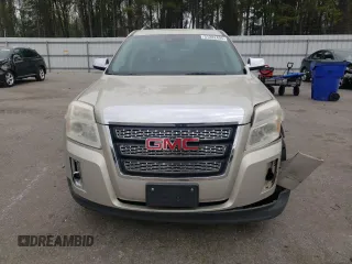 2013 GMC Terrain SLT z VIN 2GKFLXE36D6394585, wystawiony jako Copart lot #51282495 z przebiegiem 165 752 mil mil oraz Szkoda całkowita • Salvage title. Historia ofert i sprzedaży dostępna na DreamBid. Obrazek 5.