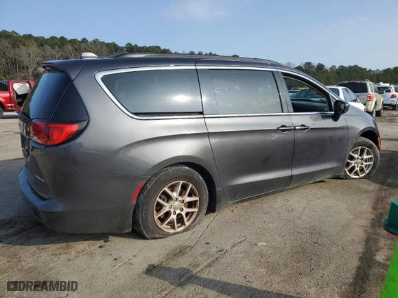2020 Chrysler Voyager LXI with VIN 2C4RC1DG9LR256949, listed as a Copart auction lot 44769975 with NaN miles and Clean Title. Bid and sale history available at carsss.com. Image 3.