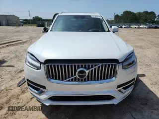 2022 Volvo XC90 Inscription z VIN YV4A22PL2N1823473, wystawiony jako Copart lot #61167815 z przebiegiem 69 200 mil mil oraz Szkoda całkowita • Salvage title. Historia ofert i sprzedaży dostępna na DreamBid. Obrazek 5.