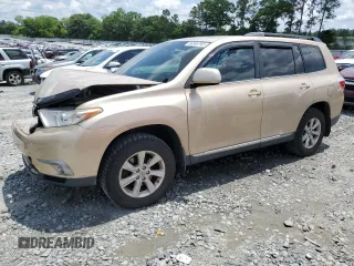 2011 Toyota Highlander z VIN 5TDBK3EH8BS090131, wystawiony jako Copart lot #56349795 z przebiegiem 206 452 mil mil oraz Czysty tytuł • Clean title. Historia ofert i sprzedaży dostępna na DreamBid. Obrazek 1.