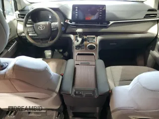 2022 Toyota Sienna LE with VIN 5TDKRKEC2NS090169, listed as a Copart auction lot 60974515 with 83,746 mi miles and Salvage title. Bid and sale history available at DreamBid. Image 8.