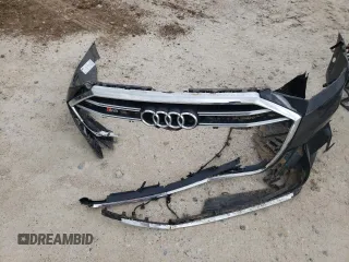 2020 Audi S8 z VIN WAU8SAF86LN015865, wystawiony jako Copart lot #71360452 z przebiegiem Nie podano mil oraz . Historia ofert i sprzedaży dostępna na DreamBid. Obrazek 13.