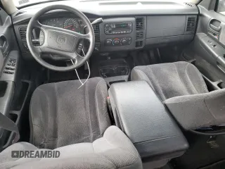 2004 Dodge Dakota Sport z VIN 1D7HG38K94S504357, wystawiony jako Copart lot #42763975 z przebiegiem 196 577 mil mil oraz Szkoda całkowita • Salvage title. Historia ofert i sprzedaży dostępna na DreamBid. Obrazek 8.