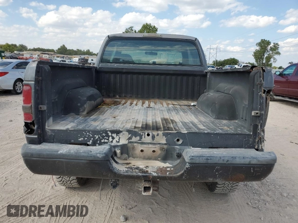 2002 Dodge Ram 2500 with VIN 3B7KF23ZX2M203894, listed as a Copart auction lot 71208884 with 0 mi miles and Salvage Title. Bid and sale history available at carsss.com. Image 6.