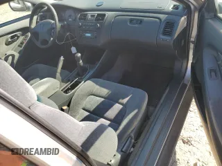2002 Honda Accord z VIN 1HGCG31422A016937, wystawiony jako Copart lot #46921985 z przebiegiem 193 584 mil mil oraz Szkoda całkowita • Salvage title. Historia ofert i sprzedaży dostępna na DreamBid. Obrazek 8.