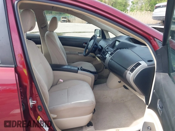2005 Toyota Prius with VIN JTDKB20U957010252, listed as a IAAI auction lot 42119577 with 117,717 mi miles. Bid and sale history available at carsss.com. Image 5.