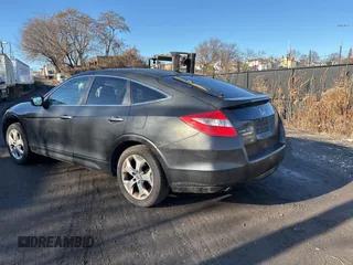 2011 Honda Accord Crosstour EX-L with VIN 5J6TF2H51BL001693, listed as a Copart auction lot 85733664 with 238,995 mi miles and Clean Title. Bid and sale history available at carsss.com. Image 3.