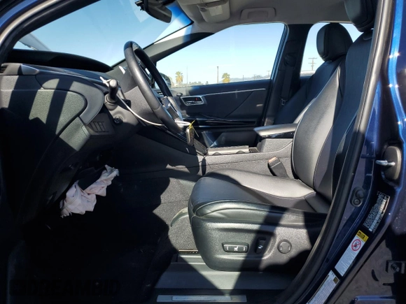2017 Toyota Mirai with VIN JTDBVRBD4HA001205, listed as a Copart auction lot 81937094 with 64,600 mi miles and Non Repairable. Bid and sale history available at DreamBid. Image 7.
