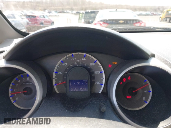 2013 Honda Fit with VIN JHMGE8H38DC047079, listed as a IAAI auction lot 42037073 with 32,794 mi miles. Bid and sale history available at carsss.com. Image 7.