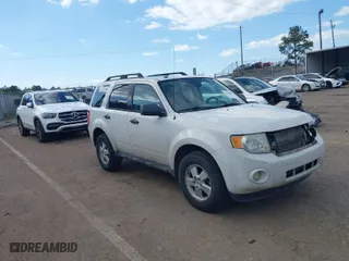 2010 Ford Escape XLT with VIN 1FMCU0DG3AKC46213, listed as a IAAI auction lot 41948197 with 167,761 mi miles. Bid and sale history available at carsss.com. Image 1.