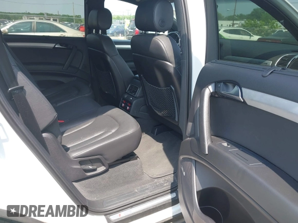 2014 Audi Q7 S line Prestige z VIN WA1DGAFE9ED004340, wystawiony jako IAAI lot #42426639 z przebiegiem 128 793 mil mil oraz . Historia ofert i sprzedaży dostępna na DreamBid. Obrazek 8.