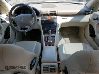 2007 Mercedes-Benz C 280 Luxury z VIN WDBRF92H67F923814, wystawiony jako Copart lot #60515625 z przebiegiem 87 502 mil mil oraz Szkoda całkowita • Salvage title. Historia ofert i sprzedaży dostępna na DreamBid. Obrazek 8.