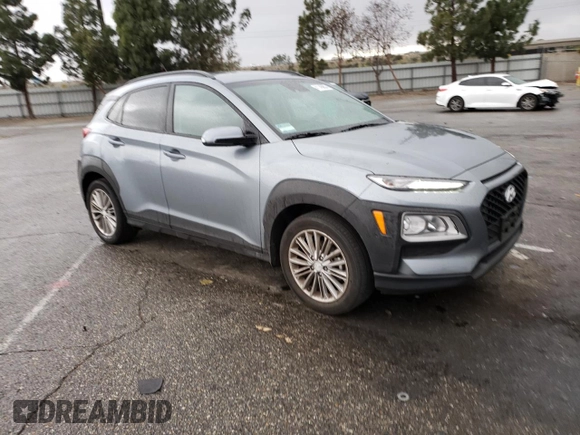 2020 Hyundai Kona SEL with VIN KM8K22AA5LU561406, listed as a Copart auction lot 41145653 with 32,471 mi miles. Bid and sale history available at carsss.com. Image 4.