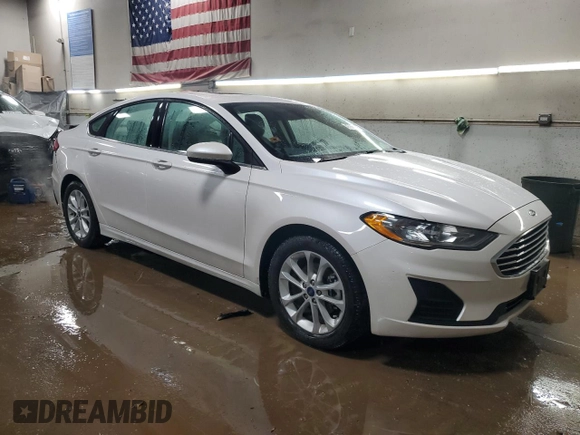 2019 Ford Fusion SE with VIN 3FA6P0HD3KR163893, listed as a Copart auction lot 47604905 with 67,994 mi miles and Salvage Title. Bid and sale history available at DreamBid. Image 4.