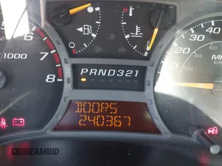 2005 Chevrolet Colorado 1SE LS Z71 z VIN 1GCDS136458246821, wystawiony jako IAAI lot #42267382 z przebiegiem 240 367 mil mil oraz . Historia ofert i sprzedaży dostępna na DreamBid. Obrazek 15.