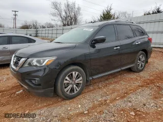2017 Nissan Pathfinder SV with VIN 5N1DR2MN1HC639387, listed as a Copart auction lot 44416335 with 194,320 mi miles and Salvage Title. Bid and sale history available at carsss.com. Image 1.