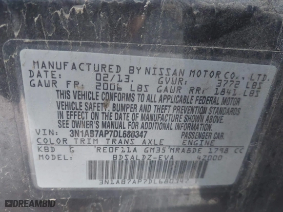 2013 Nissan Sentra SR with VIN 3N1AB7AP7DL680347, listed as a IAAI auction lot 41215274 with 185,252 mi miles. Bid and sale history available at carsss.com. Image 9.