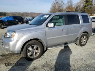 2010 Honda Pilot EX with VIN 5FNYF3H45AB002744, listed as a Copart auction lot 84673844 with 177,267 mi miles and Salvage Title. Bid and sale history available at carsss.com. Image 1.