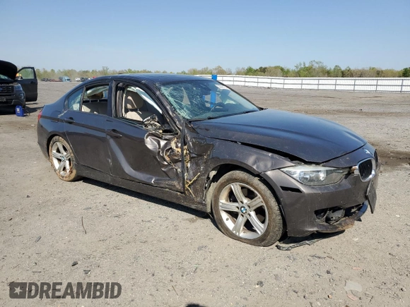 2015 BMW 3 Series 328i xDrive z VIN WBA3B3G58FNT19925, wystawiony jako Copart lot #53828135 z przebiegiem 94 769 mil mil oraz Szkoda całkowita • Salvage title. Historia ofert i sprzedaży dostępna na DreamBid. Obrazek 4.