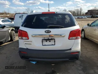 2011 Kia Sorento LX with VIN 5XYKTDA25BG124284, listed as a Copart auction lot 50099955 with 220,800 mi miles and Clean Title. Bid and sale history available at carsss.com. Image 6.