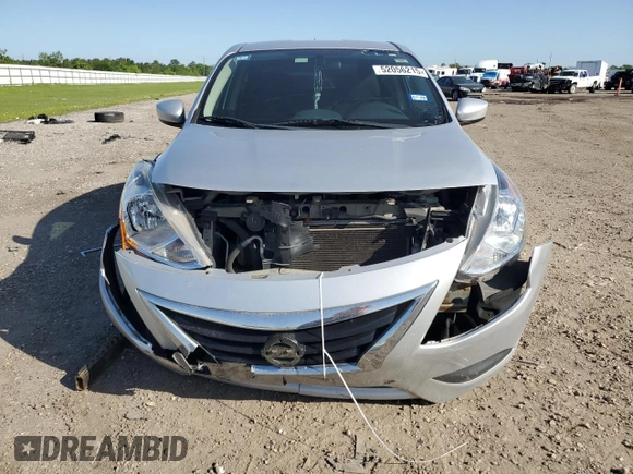 2015 Nissan Versa SV with VIN 3N1CN7AP4FL850523, listed as a Copart auction lot 52056215 with 130,538 mi miles and Salvage Title. Bid and sale history available at carsss.com. Image 5.