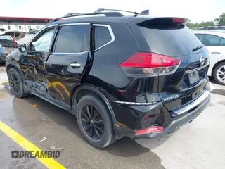 2017 Nissan Rogue SL with VIN 5N1AT2MT3HC879088, listed as a IAAI auction lot 42266069 with 116,094 mi miles and . Bid and sale history available at DreamBid. Image 3.