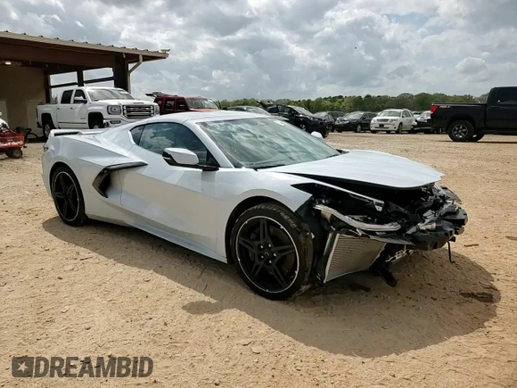 2024 Chevrolet Corvette 3LT z VIN 1G1YC2D48R5107079, wystawiony jako Copart lot #51450895 z przebiegiem 4 439 mil mil oraz Szkoda całkowita • Salvage title. Historia ofert i sprzedaży dostępna na DreamBid. Obrazek 13.