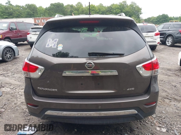 2015 Nissan Pathfinder SL with VIN 5N1AR2MM9FC723528, listed as a IAAI auction lot 42664245 with 120,818 mi miles and . Bid and sale history available at DreamBid. Image 16.