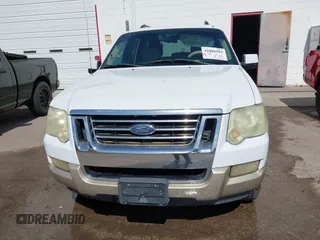 2006 Ford Explorer Eddie Bauer с VIN 1FMEU64896UB21376, выставлен на аукционе IAAI как лот 42086981 с пробегом 132 314 миль миль и . История ставок и продаж доступна на DreamBid. Изображение 6.
