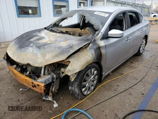 2015 Nissan Sentra SV with VIN 3N1AB7AP1FL692772, listed as a Copart auction lot 47012775 with 0 mi miles and Non Repairable. Bid and sale history available at carsss.com. Image 1.