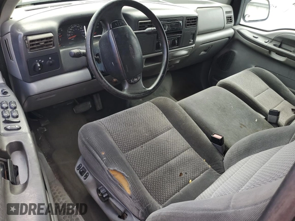 2002 Ford F-250 XL with VIN 1FTNW20F02EA79793, listed as a Copart auction lot 84667074 with Not Provided miles and Salvage Title. Bid and sale history available at DreamBid. Image 8.